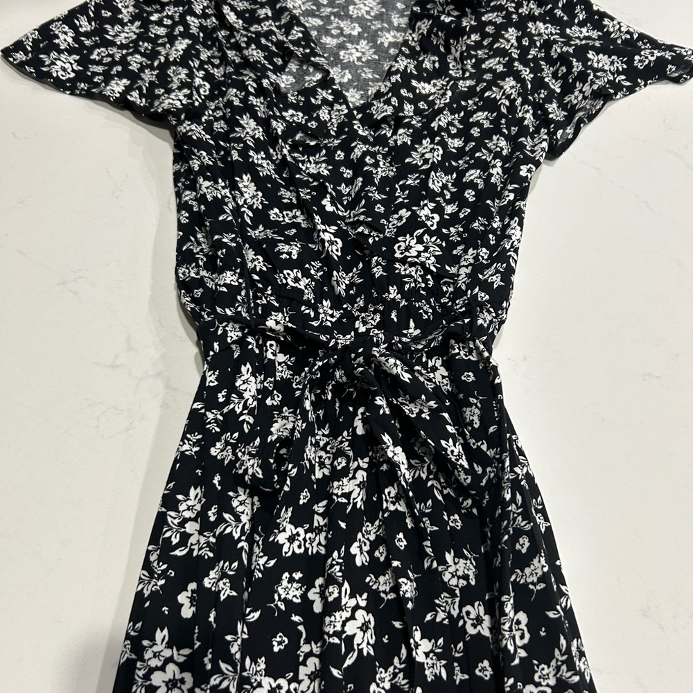 Kingston Grey Black and White Floral Jumpsuit - Picture 5 of 10